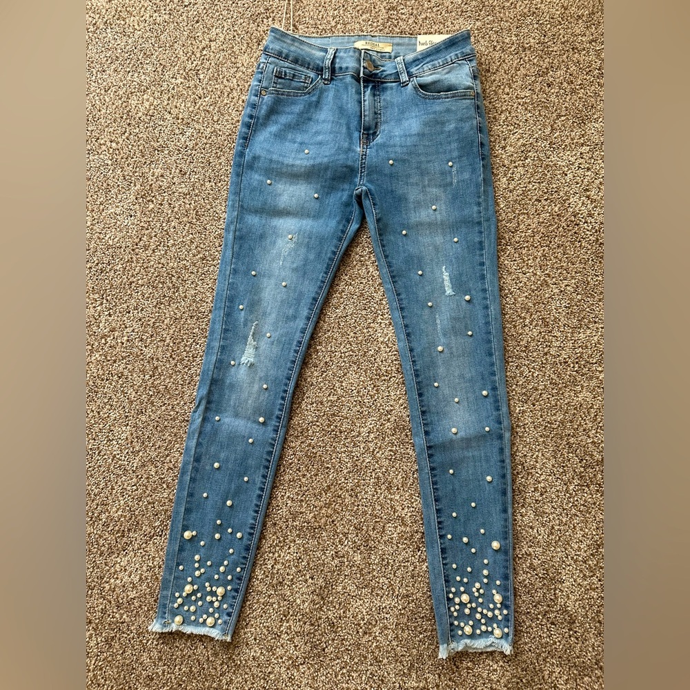 Brand new with tags fits 4/36.